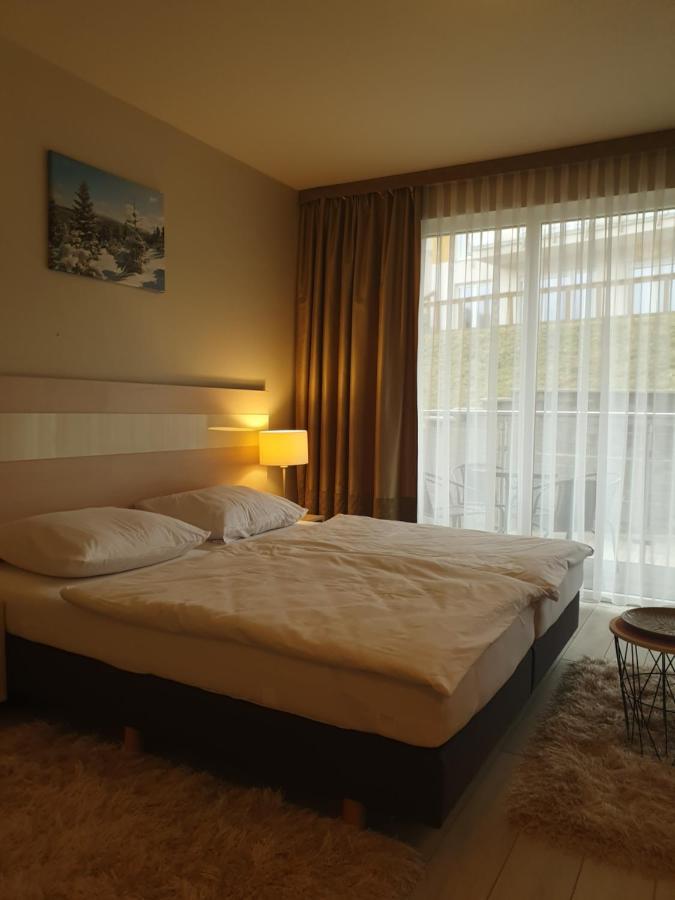 Apartament Sienna Czarna Gora Ischgl 18 Exterior foto